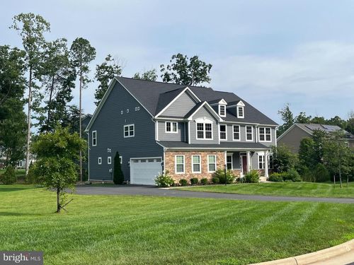 10703 Cold Springs Ct, SPOTSYLVANIA, VA, 22551-4724 | Card Image