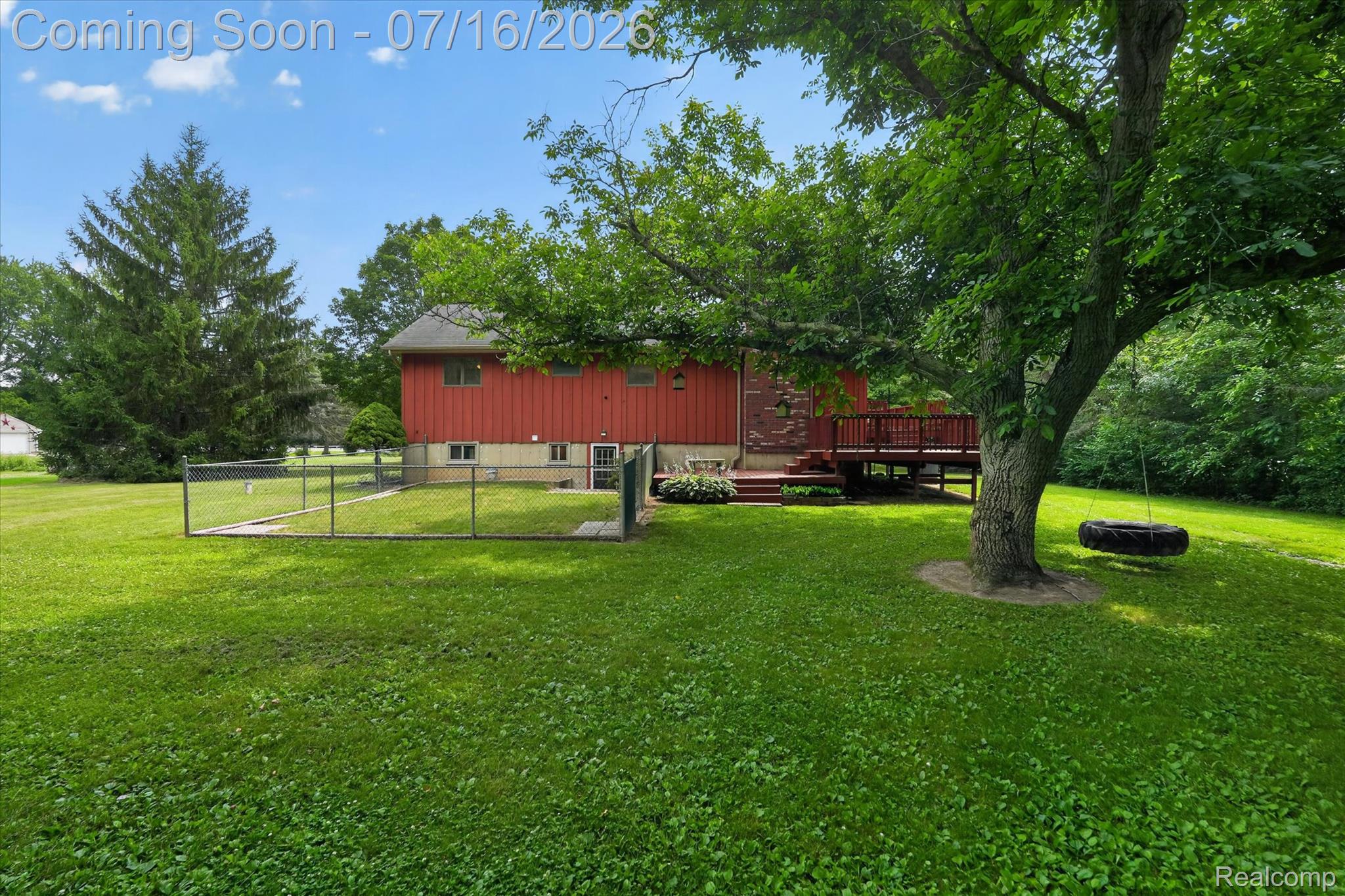 Residential in Fenton Charter Township 4
