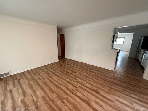 2210 Nightingale St, Dearborn, MI, 48128-1010 | Card Image