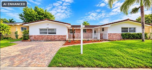 2827 Arthur St, Hollywood, FL, 33020-3313 | Card Image