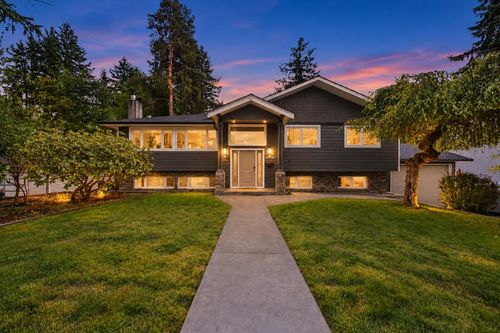 21768 117 Ave, Maple Ridge, BC, V2X2J5 | Card Image