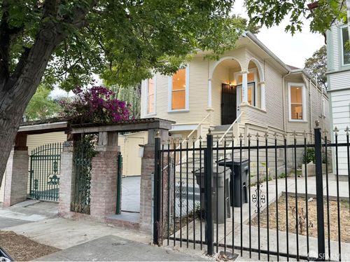 2227 25th Ave, Oakland, CA, 94601-1239 | Card Image