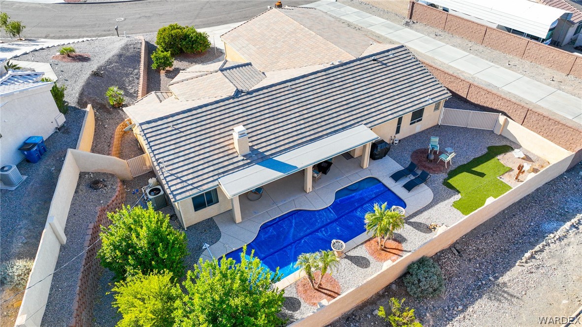 Douglas Dr, Lake Havasu City, AZ 86404