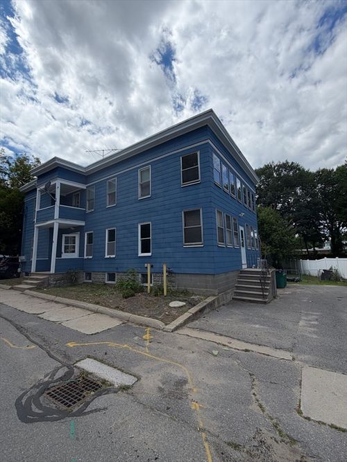 2-76 Heywood St, Fitchburg, MA, 01420-6233 | Card Image