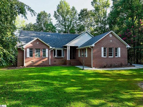 507 Springview Dr, Westminster, SC, 29693-5061 | Card Image