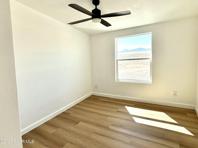 51880 N Gold Plains Rd | Image 9