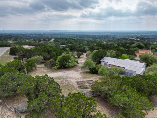 3285 Broad Oak Dr, Bandera, TX, 78003-3784 | Card Image