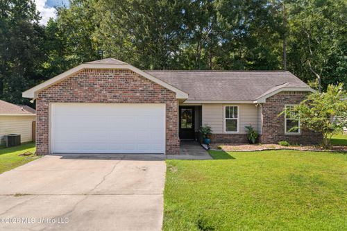 40 Ambrose S, Hattiesburg, MS, 39402-7886 | Card Image