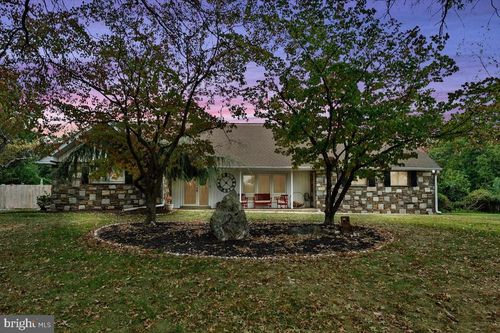 1653 Bridle Path Dr, LANSDALE, PA, 19446-4736 | Card Image