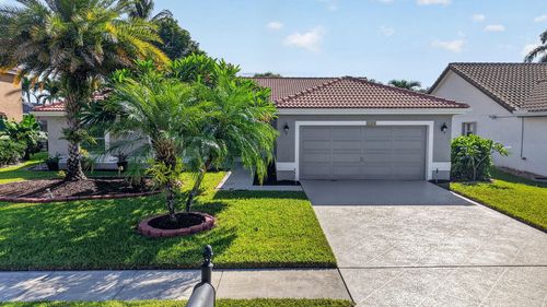 5756 Descartes Cir, Boynton Beach, FL, 33472-2429 | Card Image