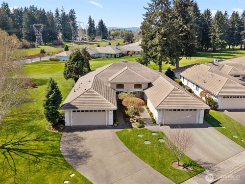 7007 Fairway Ln Se, Olympia, WA, 98501-7127 | Card Image