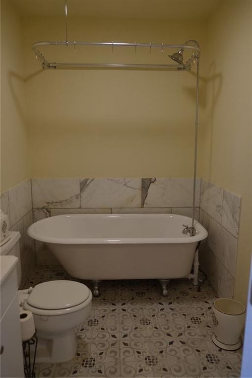 410 Pacific Ave, New Orleans, LA, 70114-1253 | Card Image