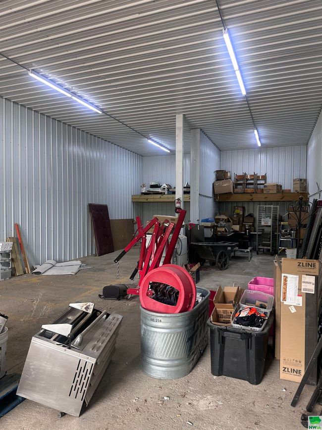 601 E 10 Th St, Home with 0 bedrooms, 0 bathrooms and null parking in Alton IA | Image 19