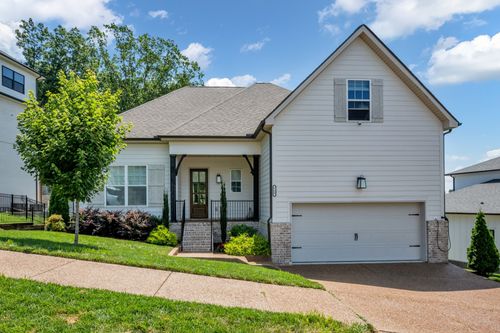 713 Summit Oaks Ct, Nashville, TN, 37221-4400 | Card Image