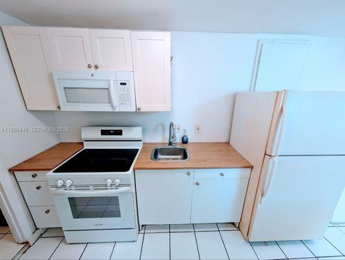 5-1825 Harding St, Hollywood, FL, 33020-2710 | Card Image