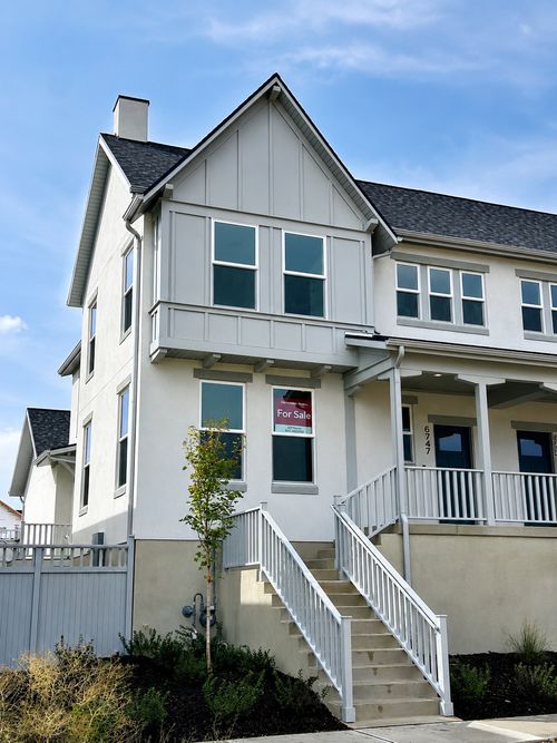488-6747 W Miramar St, South Jordan, UT, 84009-1782 | Card Image
