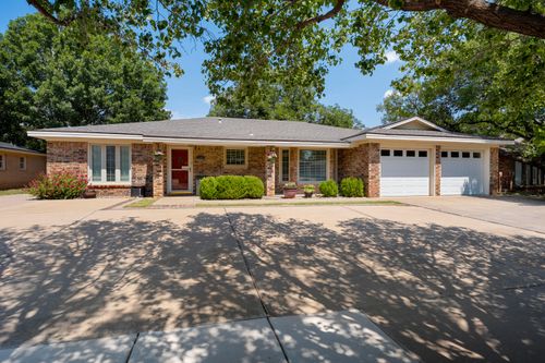 3204 81st St, Lubbock, TX, 79423-2007 | Card Image