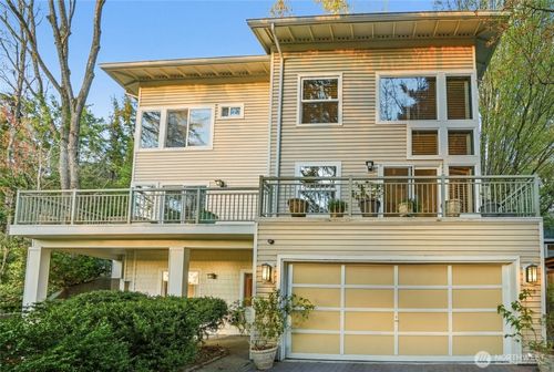 4525 47th Ave S, Seattle, WA, 98118-1487 | Card Image
