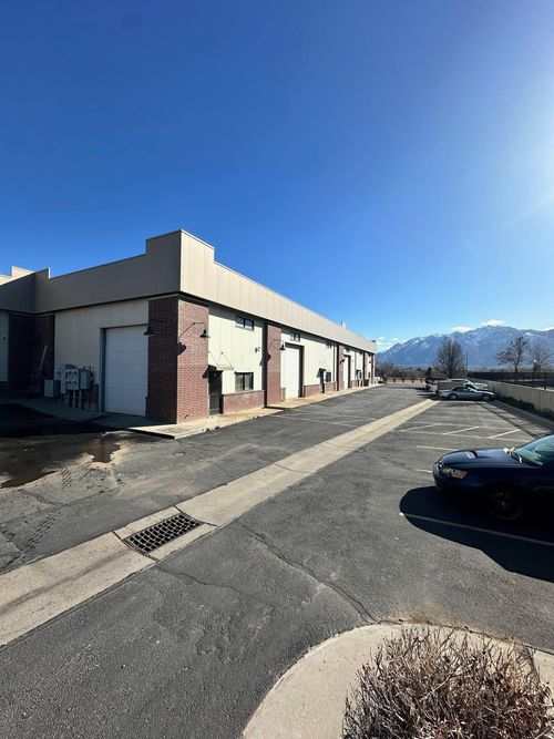 11277 S Redwood Rd, South Jordan, UT, 84095-8210 | Card Image