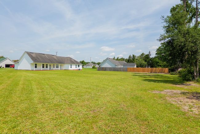 33 Ard Rd, House other with 3 bedrooms, 3 bathrooms and 2 parking in Ray City GA | Image 36
