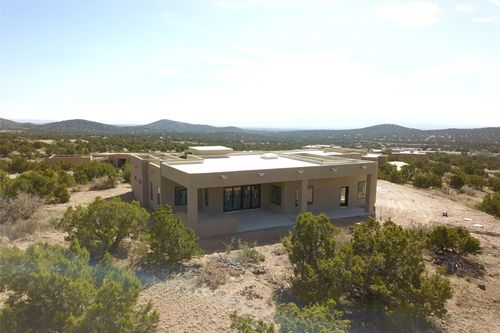 6 High Desert Vis, Santa Fe, NM, 87505-1513 | Card Image