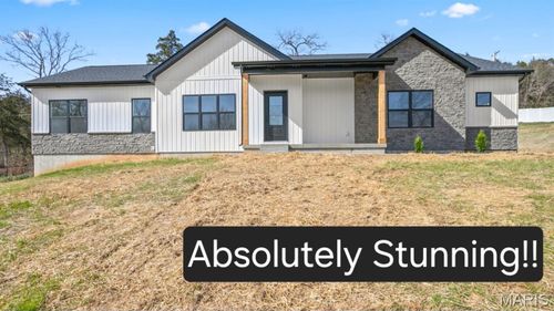 220 Echo Lake Cir, Byrnes Mill, MO, 63025-3021 | Card Image
