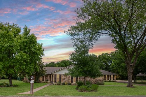 107 Oak Creek Ln, Ovilla, TX, 75154-1864 | Card Image