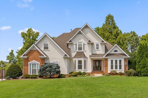 9815 Leslie Sandidge Drive, Ooltewah, TN, 37363 | Card Image
