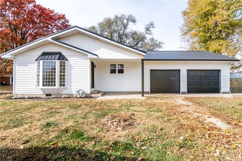 309 S Park St, Findlay, IL, 62534-9656 | Card Image