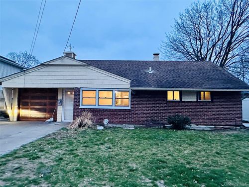 157 3rd St, Hicksville, NY, 11801-4854 | Card Image