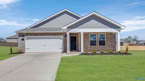 71 Aurora Cir, Fayetteville, TN, 37334-2436 | Card Image