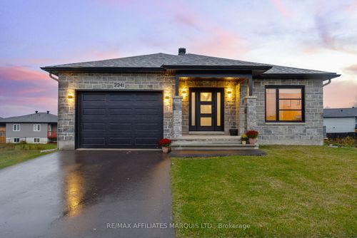 2341 Crewson Crt, Cornwall, ON, K6H0H9 | Card Image