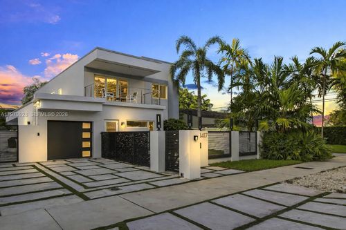 417 Sw 15th St, Fort Lauderdale, FL, 33315-1708 | Card Image