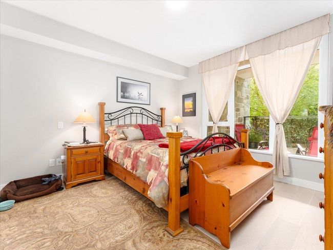 View of bedroom | Image 14