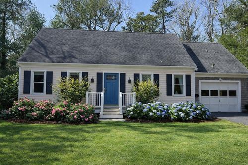 19 Marrick Ct, Centerville, MA, 02632-2461 | Card Image
