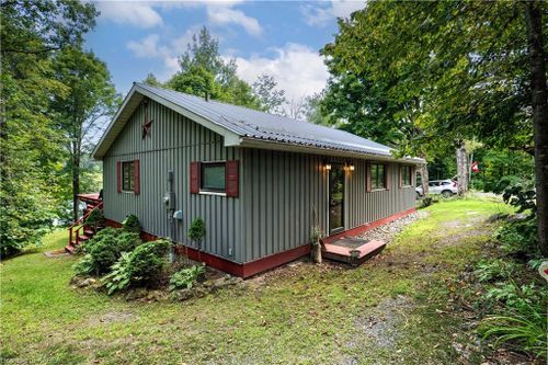 91 Echo Glen Lane, Lansdowne, ON, K0E1L0 | Card Image