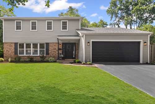 715 S Dymond Rd, Libertyville, IL, 60048-3027 | Card Image