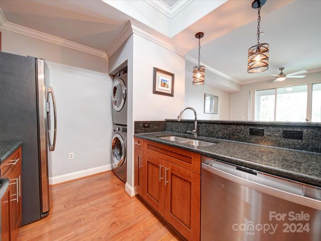 APT-219 - 300 W 5 Th St, Condo with 1 bedrooms, 1 bathrooms and null parking in Charlotte NC | Image 5