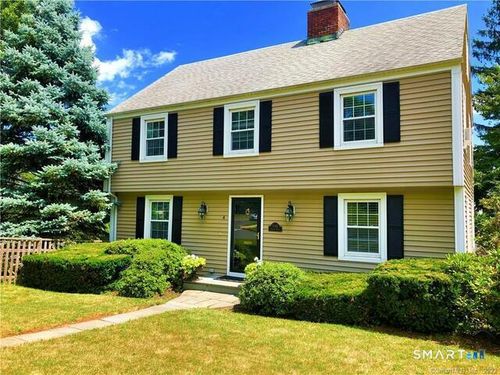 4 Paxton Rd, West Hartford, CT, 06107-3324 | Card Image