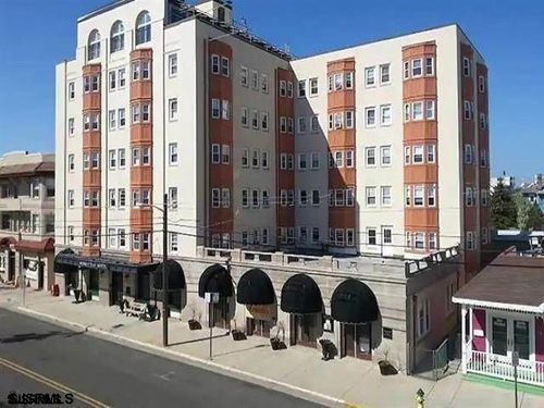 306-807 E 8th St, Ocean City, NJ, 08226-3747 | Card Image