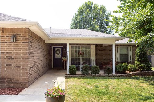 803 Cedar Ln, Prairie Grove, AR, 72753-2535 | Card Image