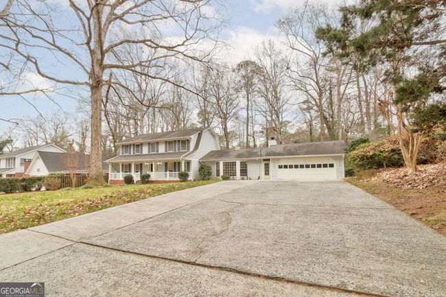 7070 Glenridge Dr, House other with 4 bedrooms, 3 bathrooms and null parking in Atlanta GA | Image 10