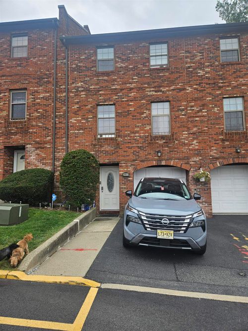 3617 Lincoln Ter, North Bergen, NJ, 07047-2338 | Card Image