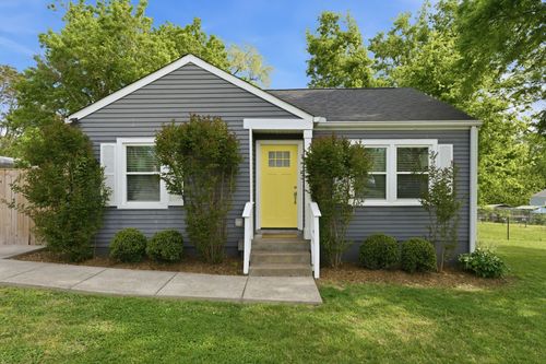 86 Evelyn Dr, Nashville, TN, 37210-5002 | Card Image