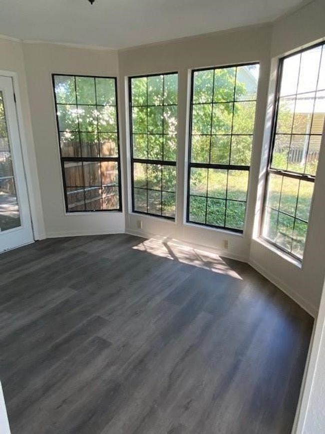 302 S Main St, House other with 2 bedrooms, 1 bathrooms and null parking in Rising Star TX | Image 17