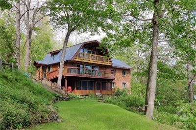 Welcome to 2589 Calabogie Road | Image 1