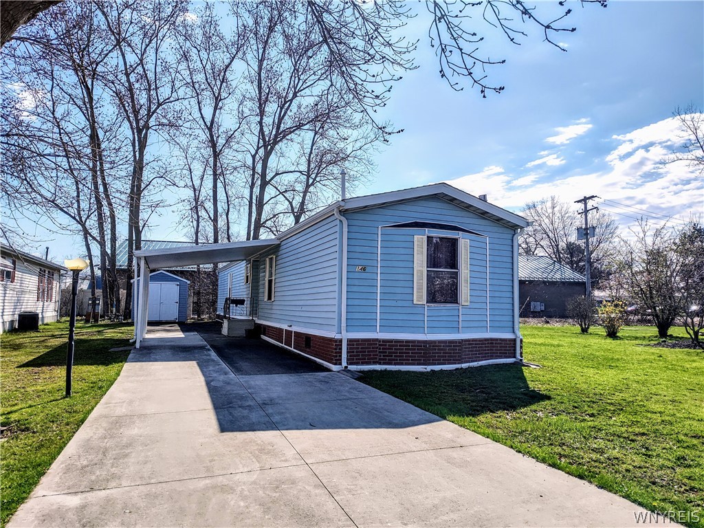 146 Burgundy Circle, For Sale in West Seneca Zoocasa
