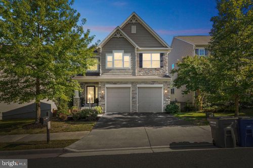 3573 Eagle Ridge Dr, WOODBRIDGE, VA, 22191-6604 | Card Image