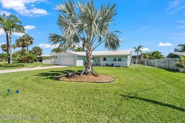 161 Bahama Blvd, House other with 3 bedrooms, 3 bathrooms and null parking in Cocoa Beach FL | Image 5