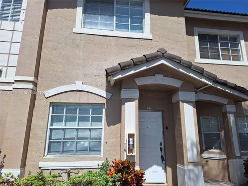 102-5761 Nw 115th Ct, Doral, FL, 33178-3826 | Card Image